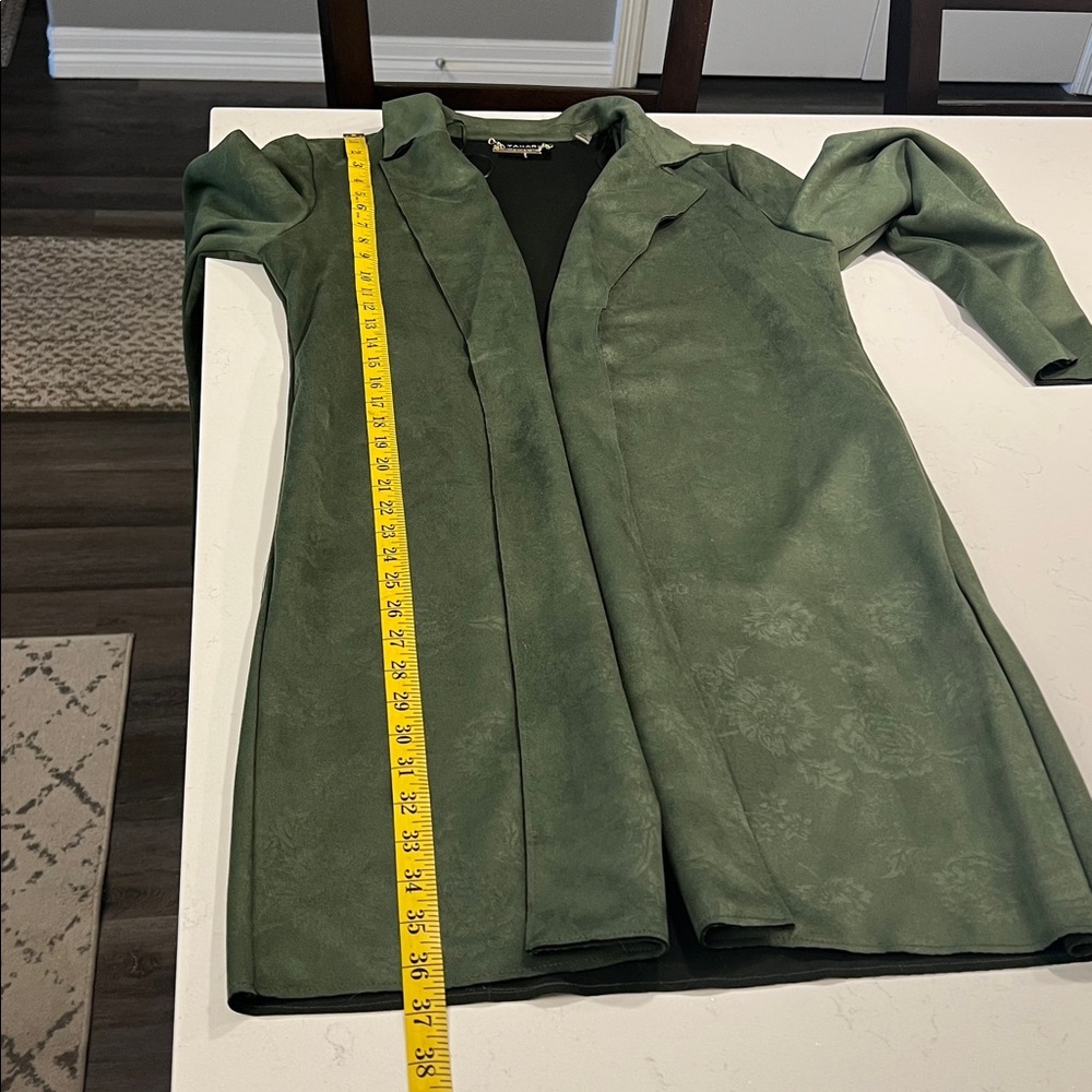 T Tahari Faux Leather Coat Size M - Picture 12 of 12